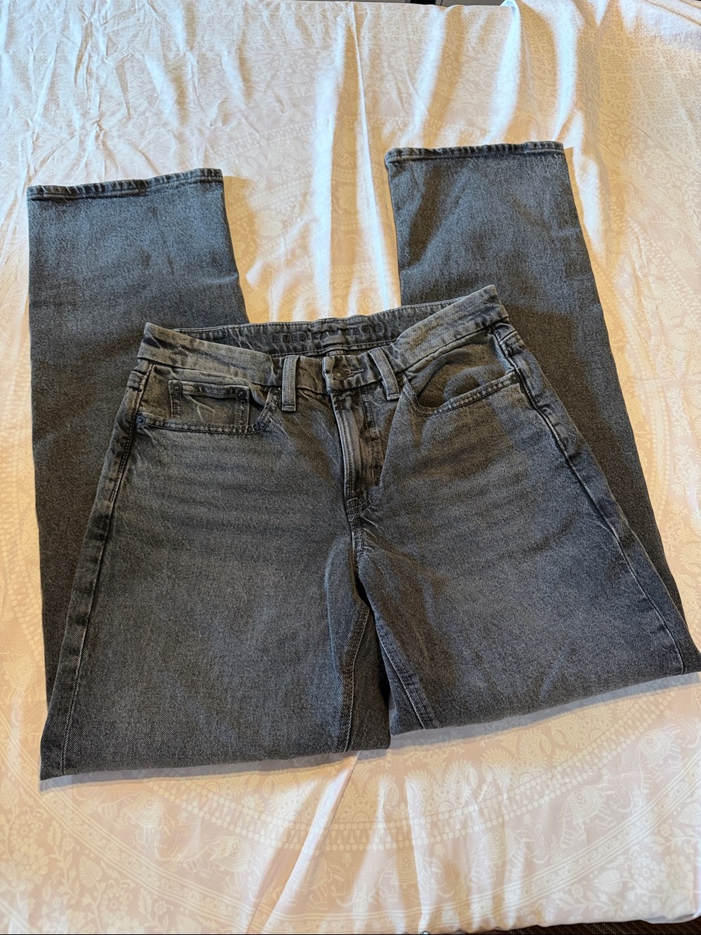 American Eagle Curvy Straight Jeans